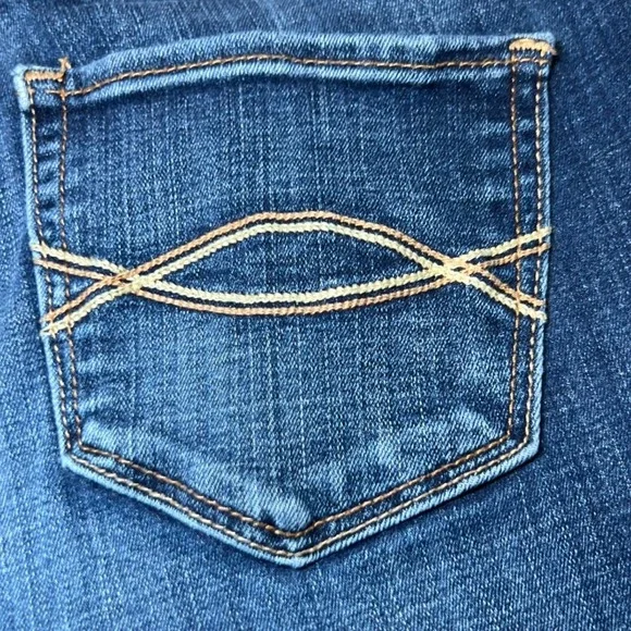 Abercrombie & Fitch Womens Size 2R Jeans 26x31 Blue Raw Hem Super CasualSkinny - Picture 7 of 15